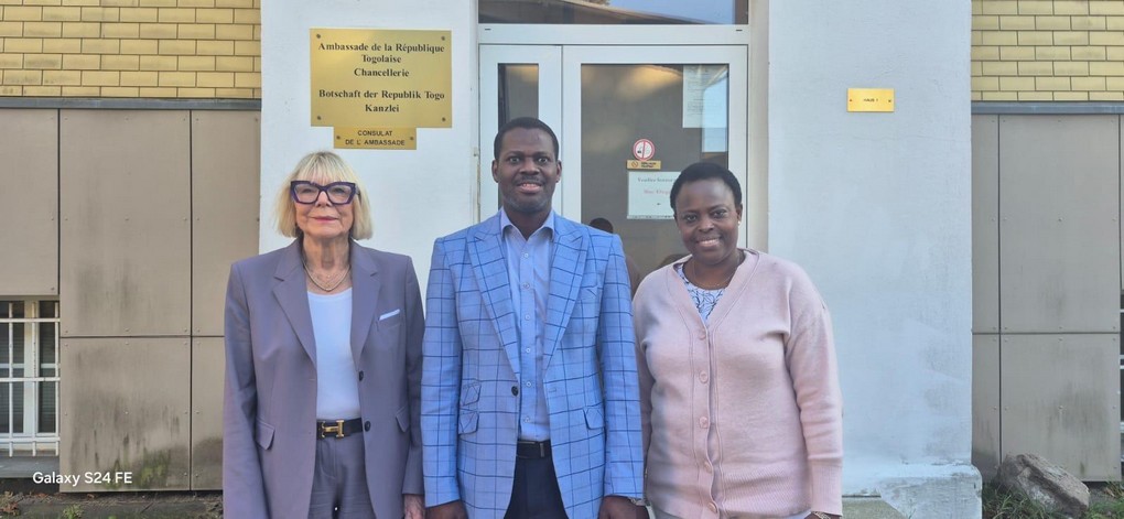 Rencontre avec Madame Ilse Fliege, Consul honoraire du Togo à Brême, Hambourg et Schleswig-Holstein (Allemagne) : un pas vers une collaboration renforcée.